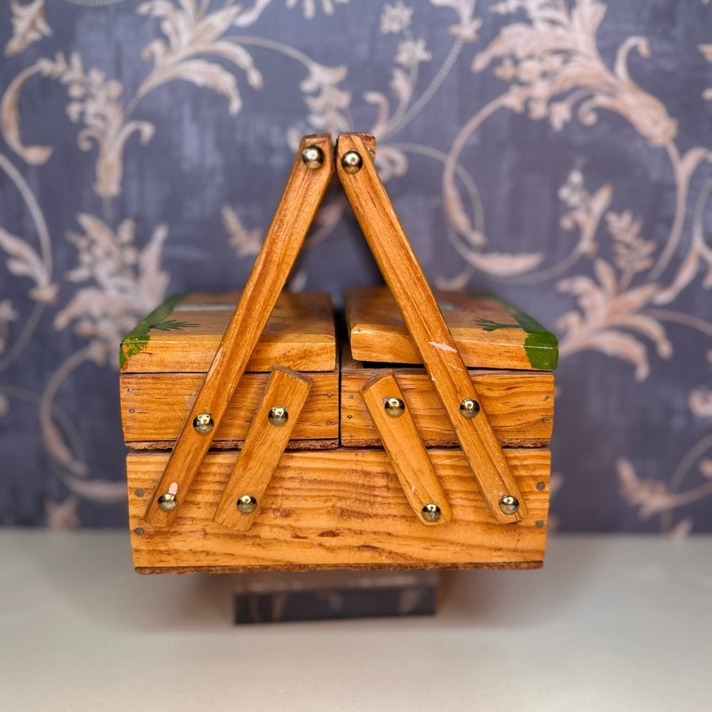 Vintage Mexican Folk Art Two Tier Wooden Sewing Box - Picture 6 of 13